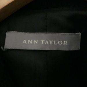 Women’s jacket.size 2